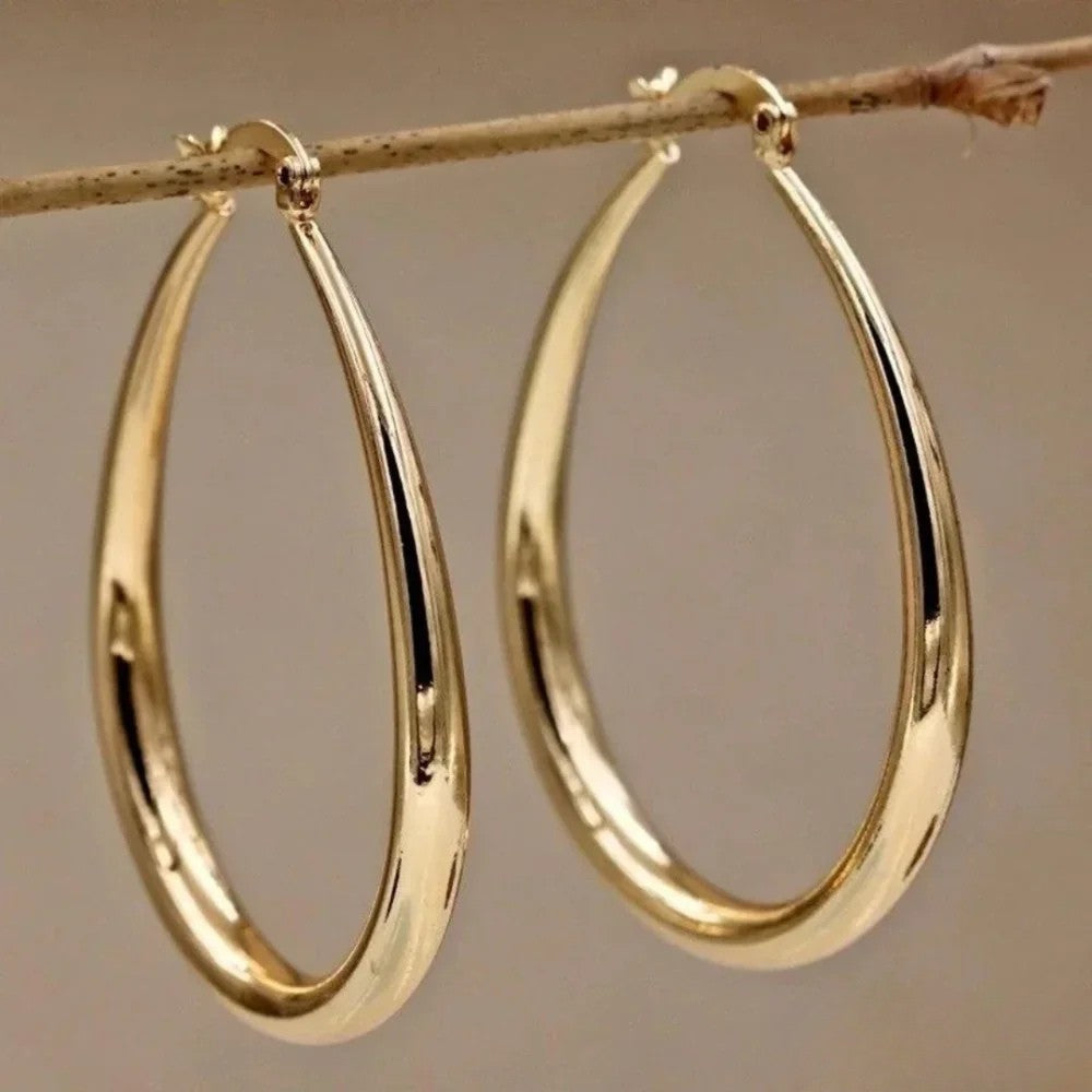 Victoria | Retro Hoop Earrings