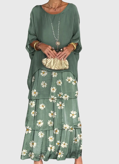 Victoria | Long and Flowing Elegant Dress