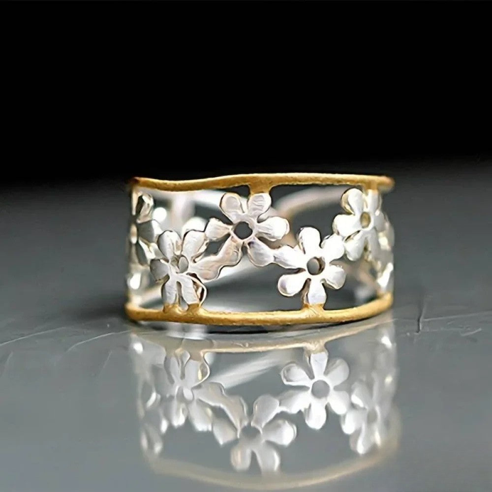Victoria | Irregular Flower Ring with Hollow Pattern