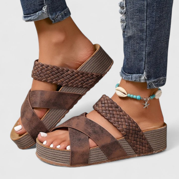 Victoria | Orthopaedic Sandals