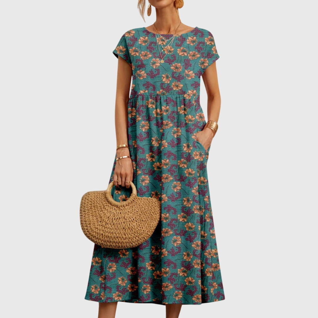Victoria | Chic Floral Dress