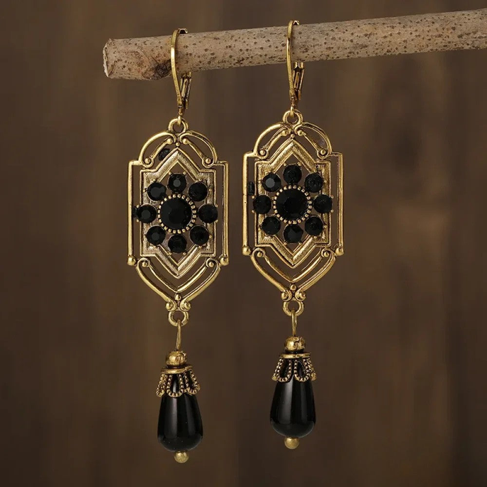 Victoria | Retro Black Earrings