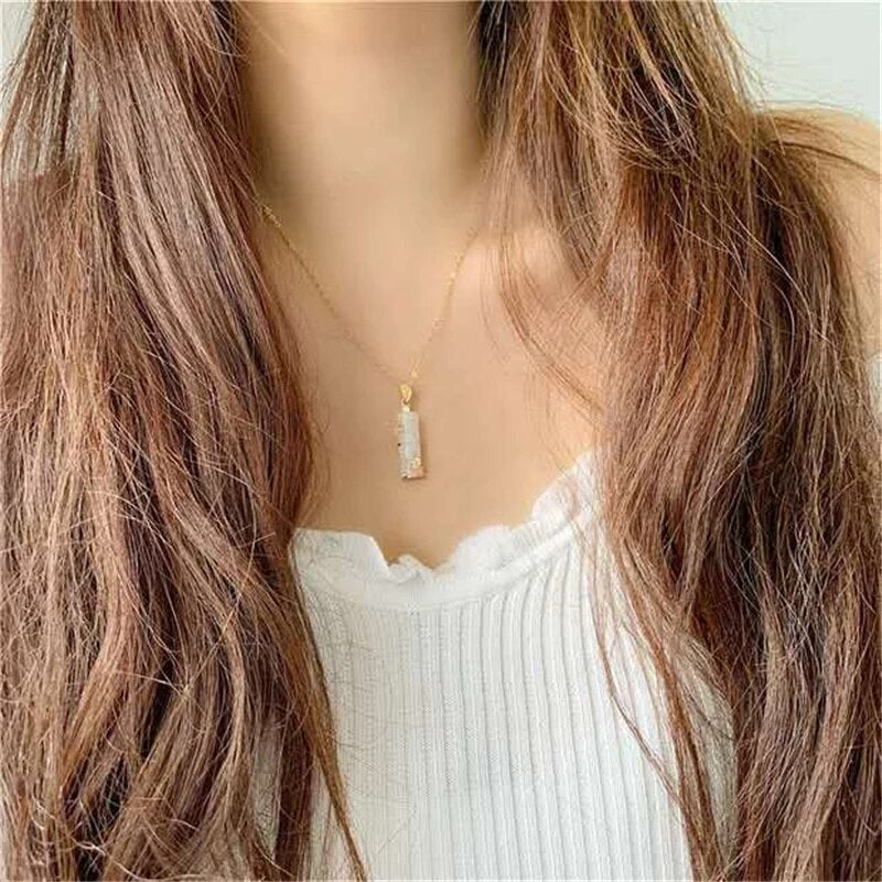 Victoria Amulet Necklace |