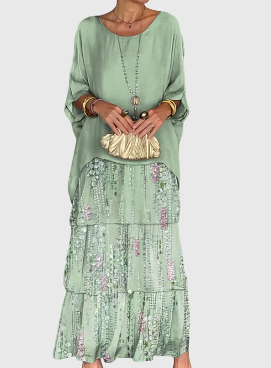 Victoria | Long and Flowing Elegant Dress