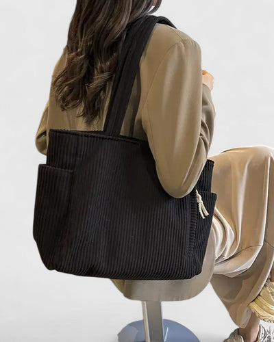 Victoria | Sophisticated Tote Bag