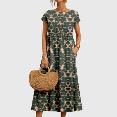 Victoria | Chic Floral Dress
