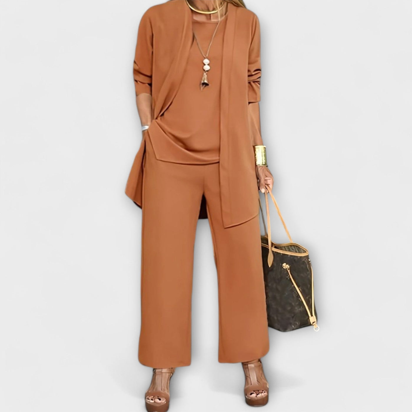 Victoria | Sophisticated Three-Piece Set