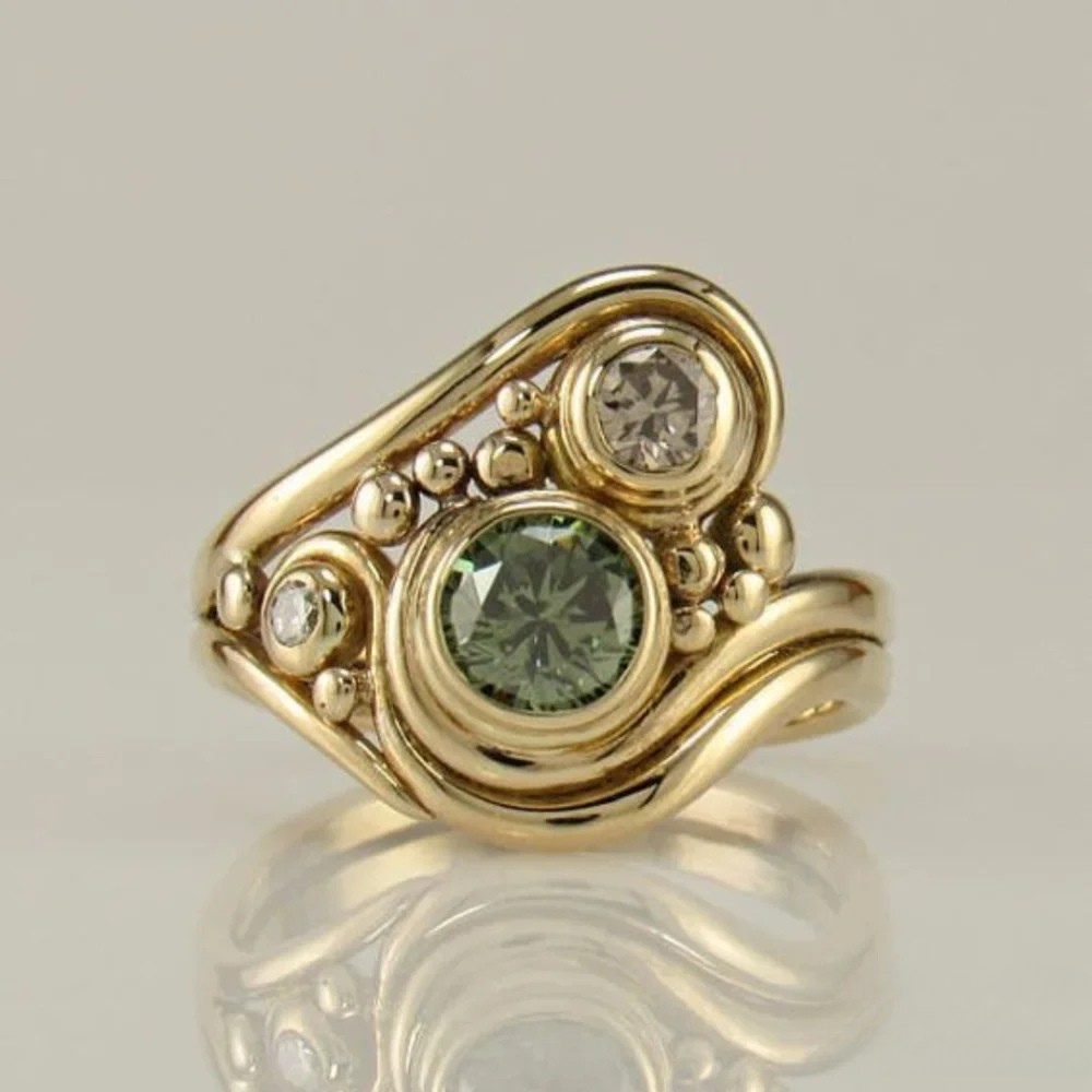 Victoria | Antique Ring