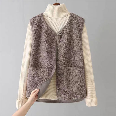Victoria | Classic Cardigan