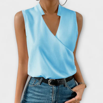 Victoria | Sophisticated V-neck Top