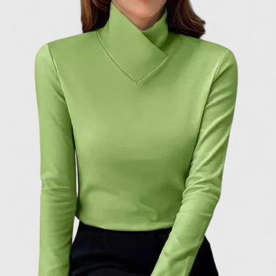 Victoria | Elegant Turtleneck