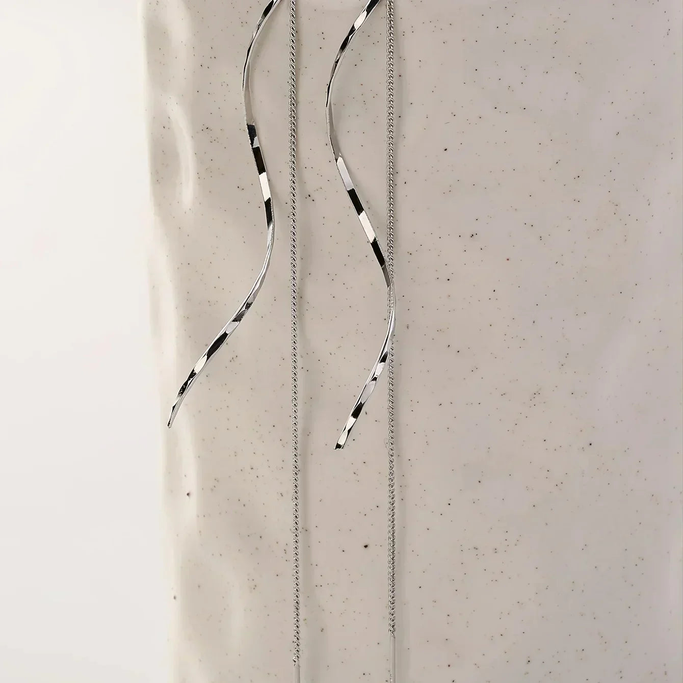 Victoria | Long Earrings with Wavy Design