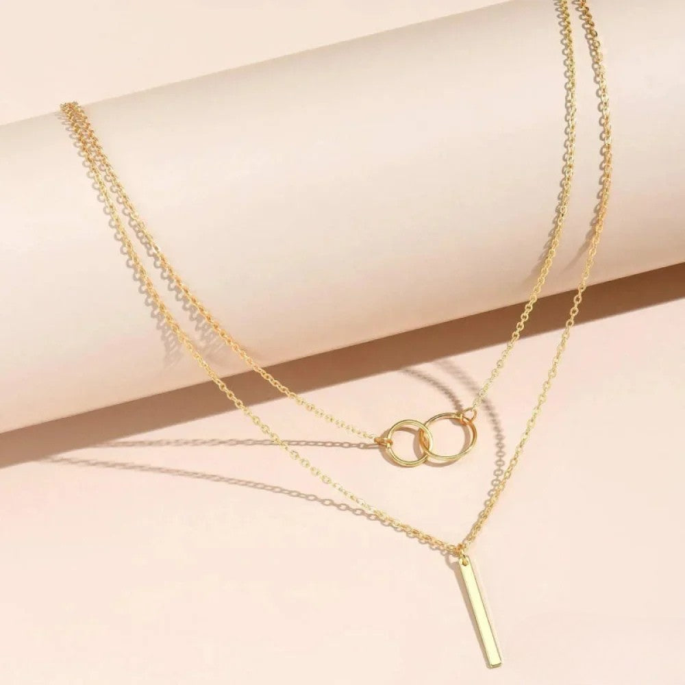 Victoria | Retro Gold Double Circle Pendant Necklace