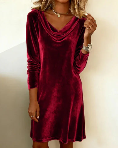 Olivia | Luxurious, Flowing Velvet Dress